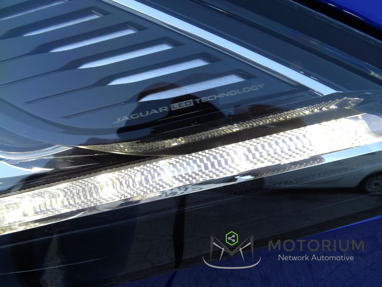 Jaguar E-Pace 2.0 AWD aut. R-Dynamic S