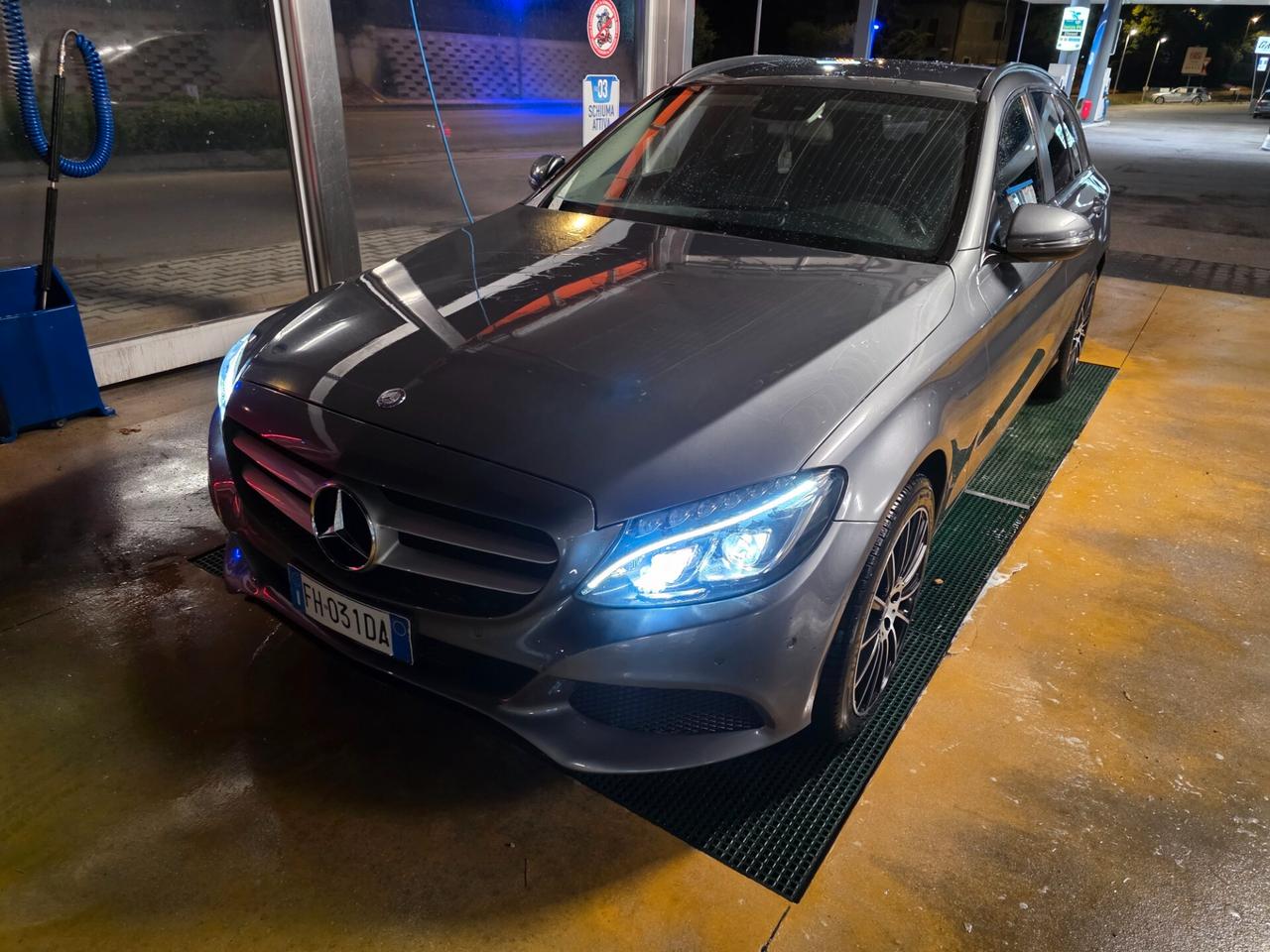 Mercedes-benz C 200 d S.W. Auto Premium (AMG) Automatico 135 mila km