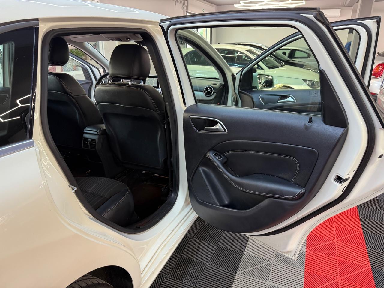 Mercedes-benz B 180 CDI Premium - FABIANOAUTO