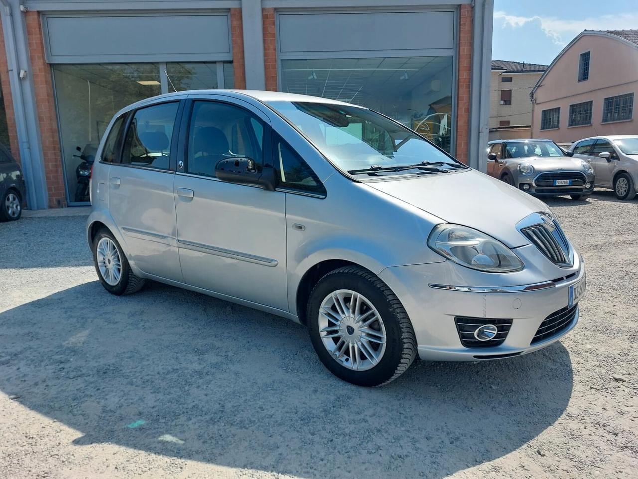 Lancia MUSA 1.4 Argento Ecochic GPL