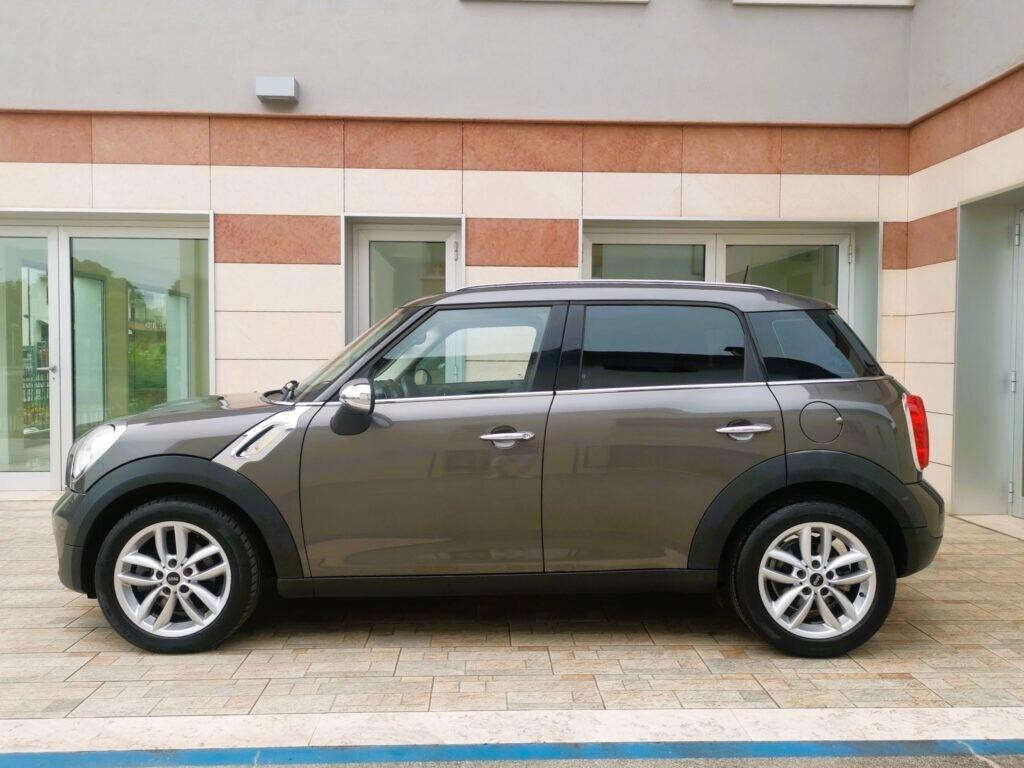 Mini Cooper D Countryman Mini 2.0 Cooper D Countryman Automatica