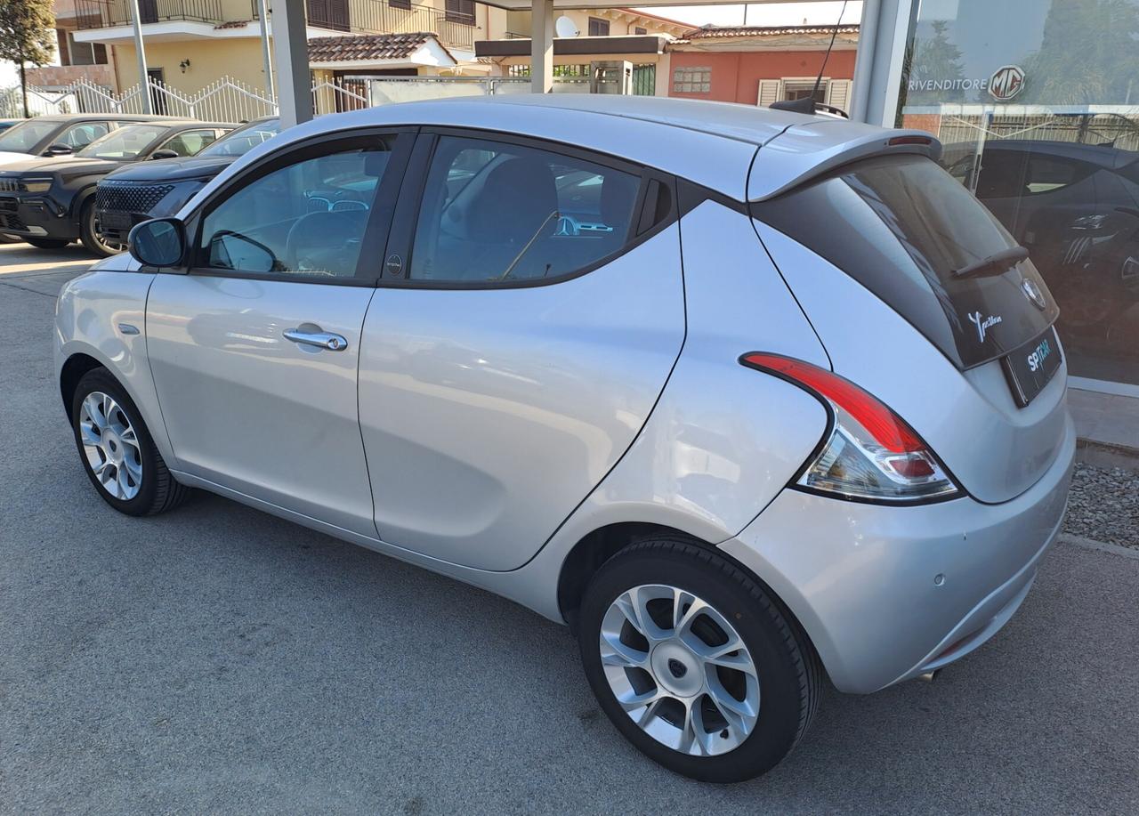 Lancia Ypsilon 1.2 69 CV GPL Ecochic Gold 2021