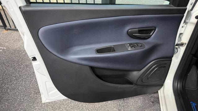 LANCIA Ypsilon 1.0 FIREFLY S&S HYBRID GOLD*R.CAM*CARPLAY*LED*TEL
