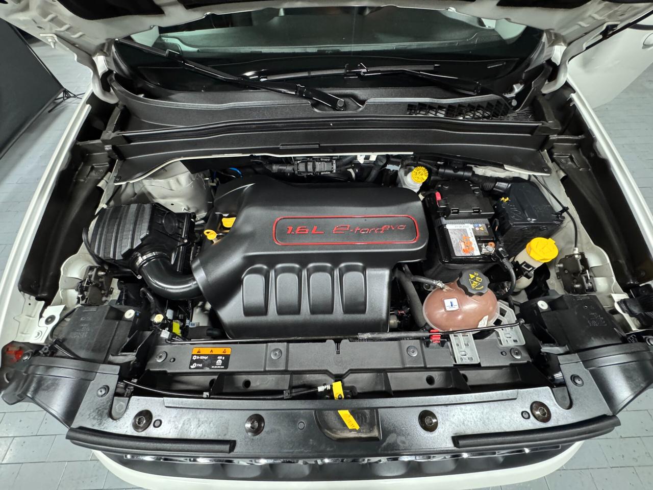 Jeep Renegade 1.6 E-TorQ EVO Longitude