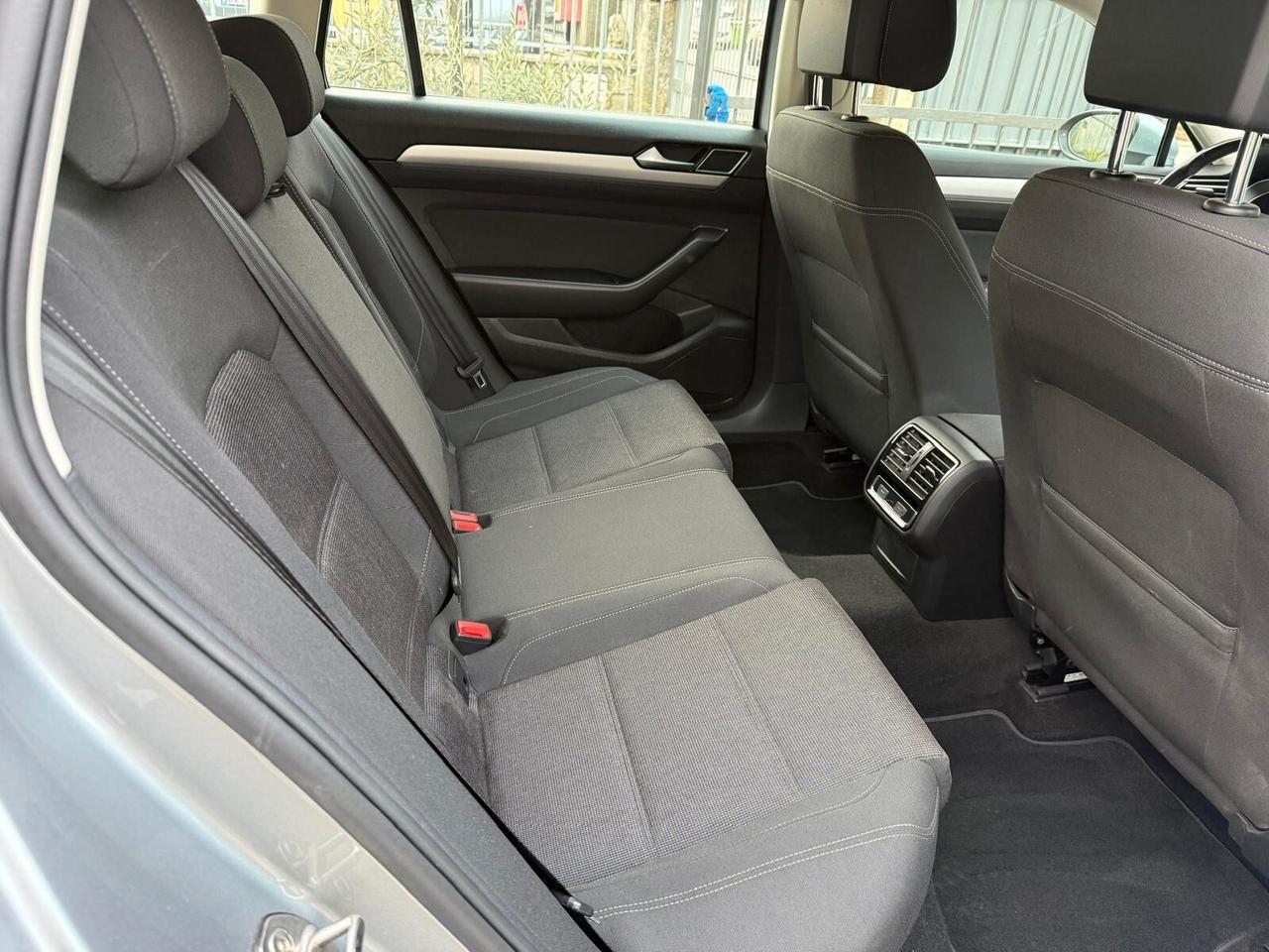 Volkswagen Passat Variant 2.0 TDI DSG Executive BlueMotion Tech.