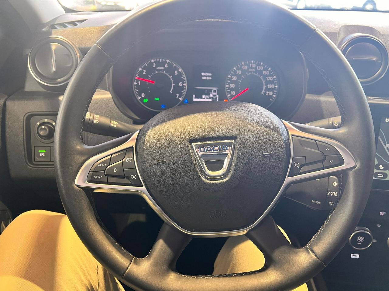 Dacia Duster 4x2 90000 km 10/2021