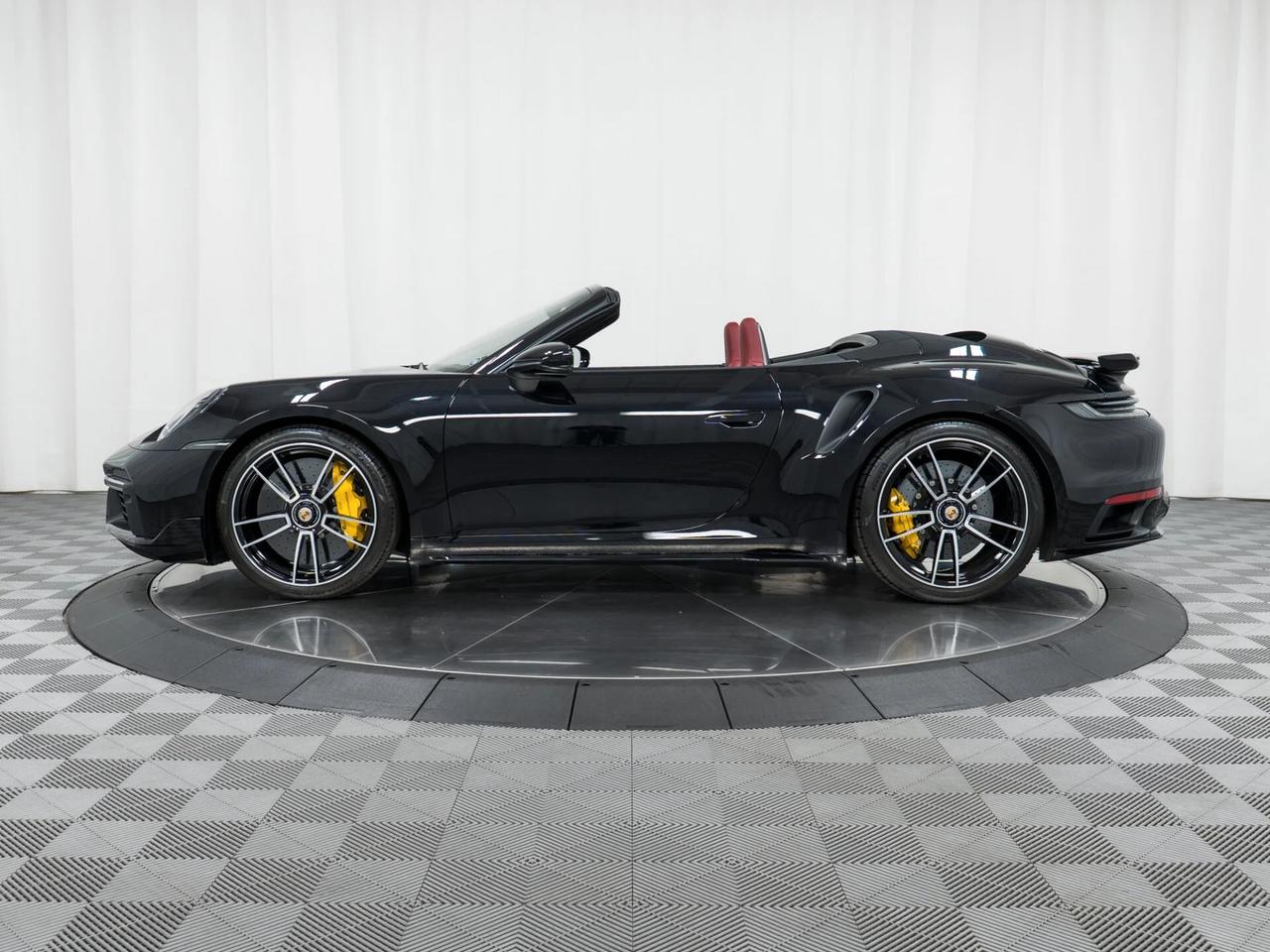 Porsche 911 Carrera Turbo s Cabriolet NOLEGGIO LUNGO TERMINE - LEASING FULL INCLUSIVE