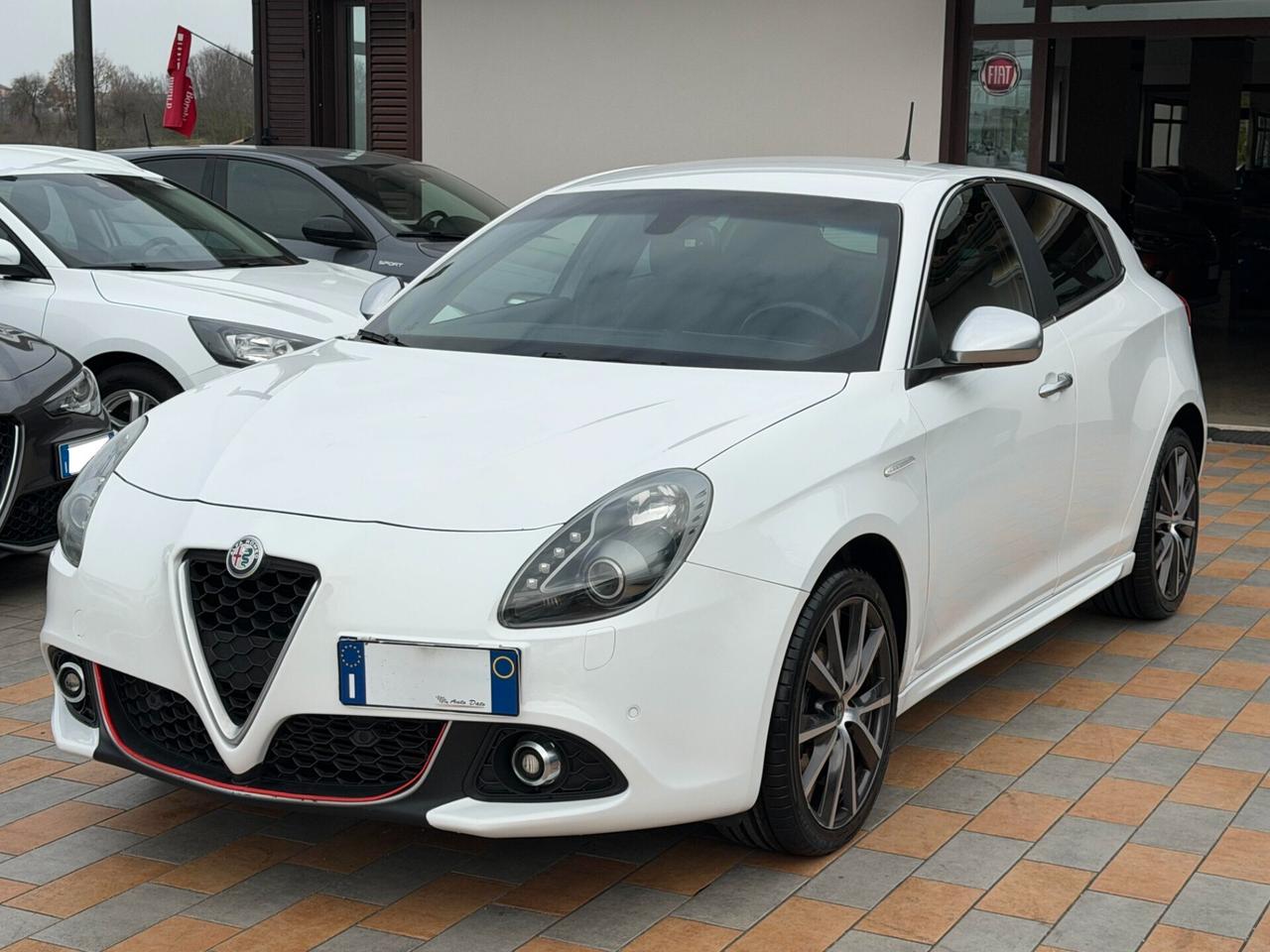 Alfa Romeo Giulietta 1.6 M.JET 120 cv. SUPER (Pack Sport)