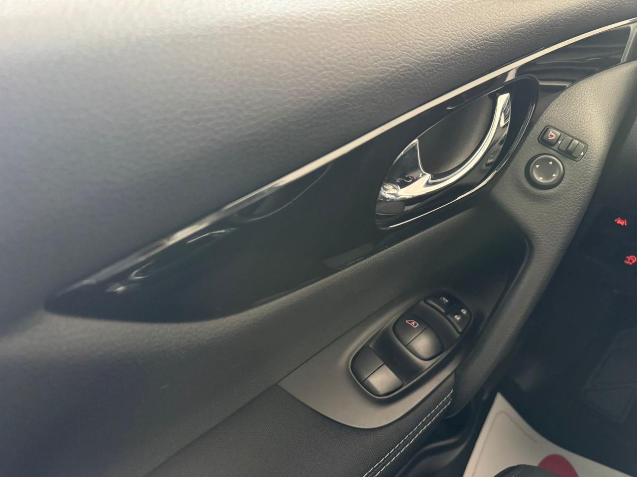 Nissan Qashqai 1.5 diesel/ N-Connecta/ 2017/tetto panoramico/km 105mila