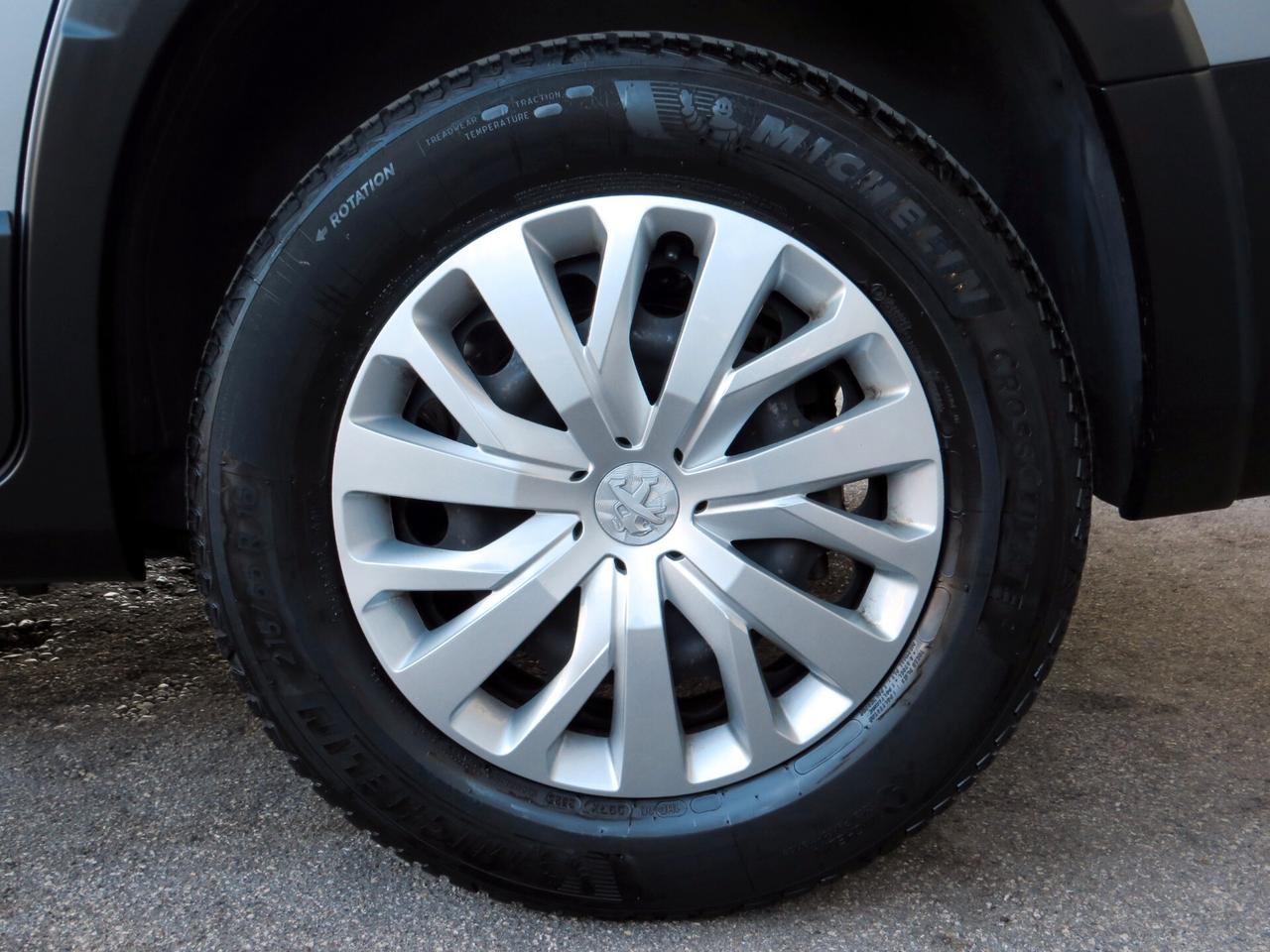 Peugeot Rifter 1.5bluehdi Active 100cv. adas/android-applecar