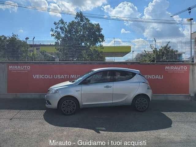Lancia Ypsilon Ypsilon 1.2 69 CV 5 porte S&S Gold