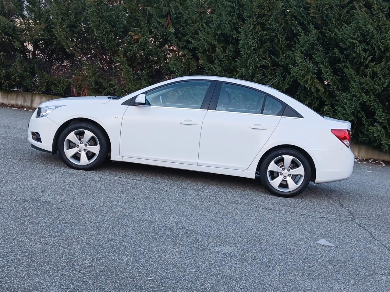 CRUZE LT AUTO IN ORDINE