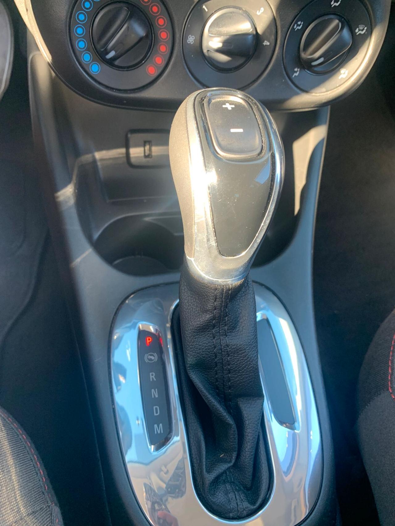 Opel Corsa 1.4 90CV aut. 5 porte Black Edition UNICO PROPRIETARIO