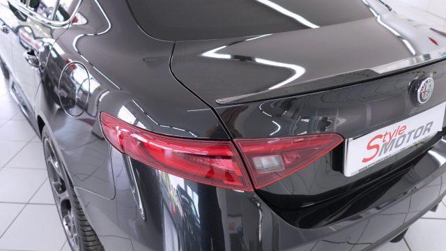 ALFA ROMEO Giulia 2.9 T V6 Quadrifoglio MANUALE TIRATURA LIMITATA
