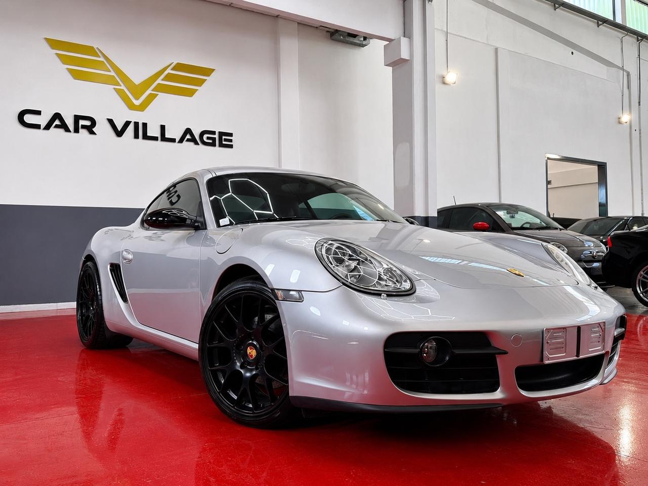 Porsche Cayman 2.7