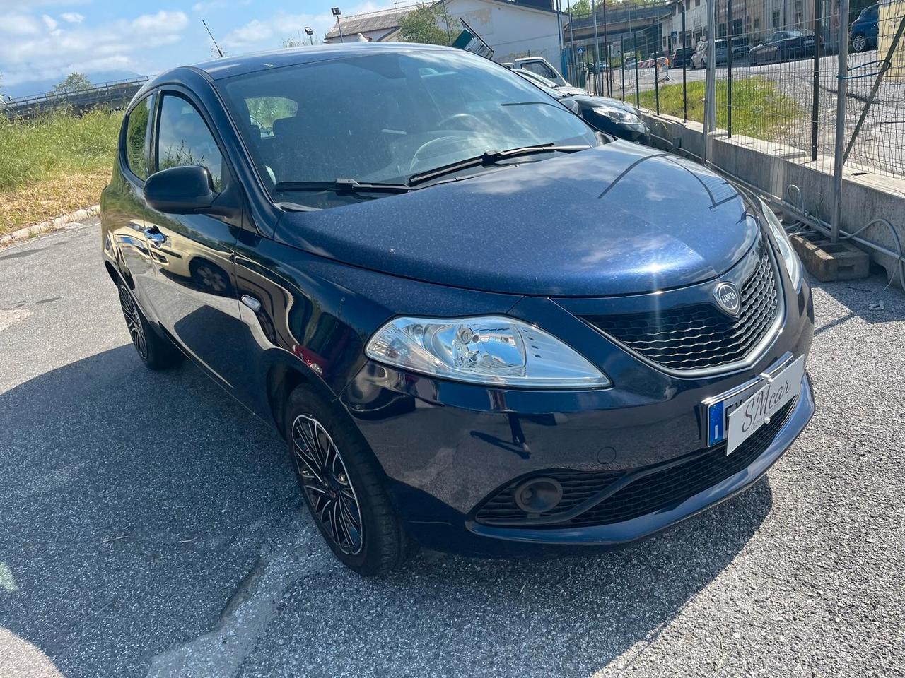 Lancia Ypsilon 1.2 69 CV 5 porte GPL Ecochic Elefantino Blu