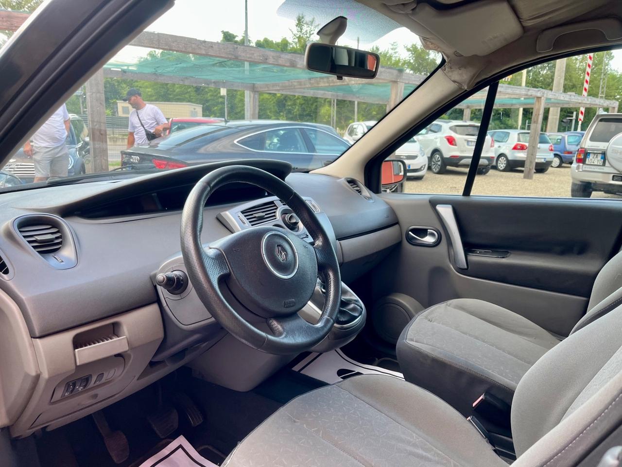 Renault Scénic 1.5 dCi/105CV