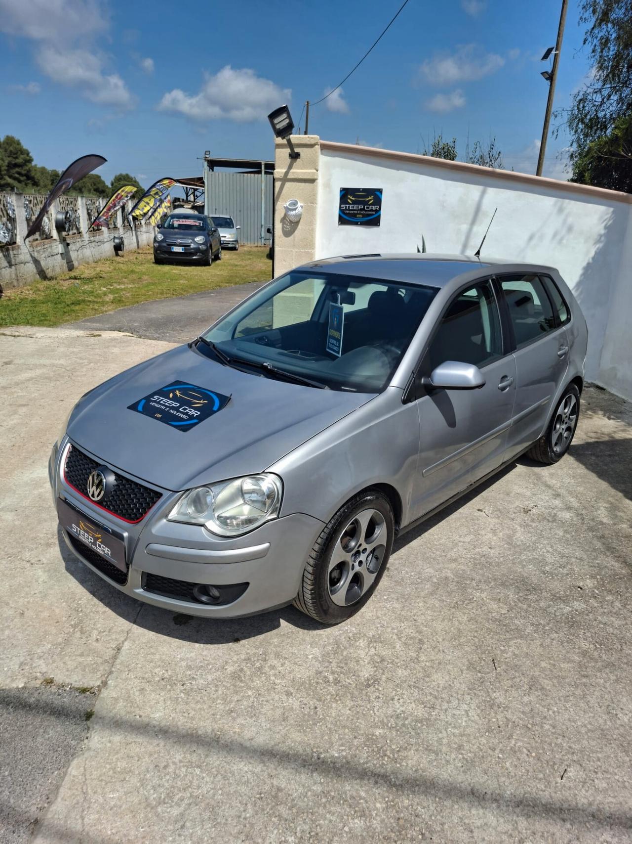 Volkswagen Polo 1.4/69CV TDI 5p. Sportline motore revisionato