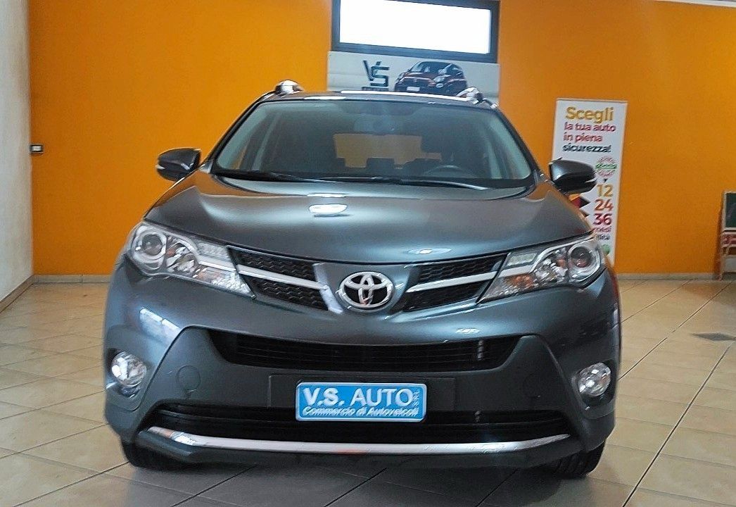 Toyota RAV 4 2.0 D-4D 2w style white