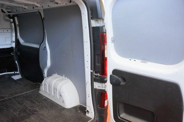 RENAULT Trafic T27 2.0 dCi 110CV L1H1 Start Certificata