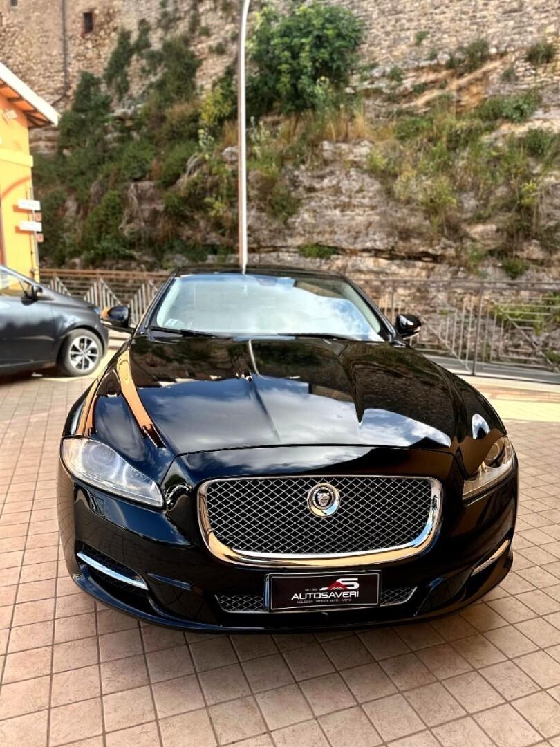 JAGUARXJ3.0DV6PremiumLuxury