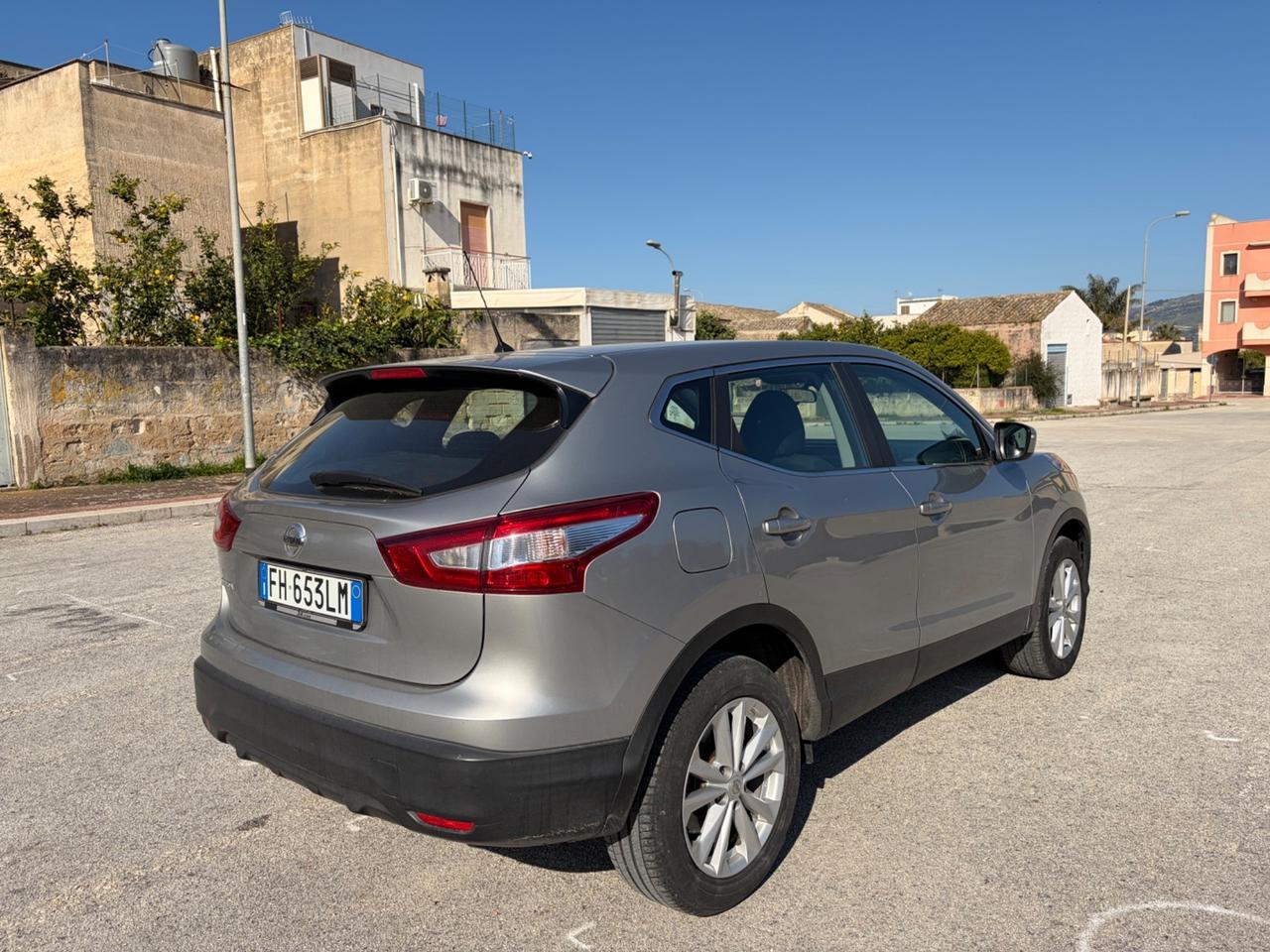 Nissan Qashqai 1.5 dCi N-Vision