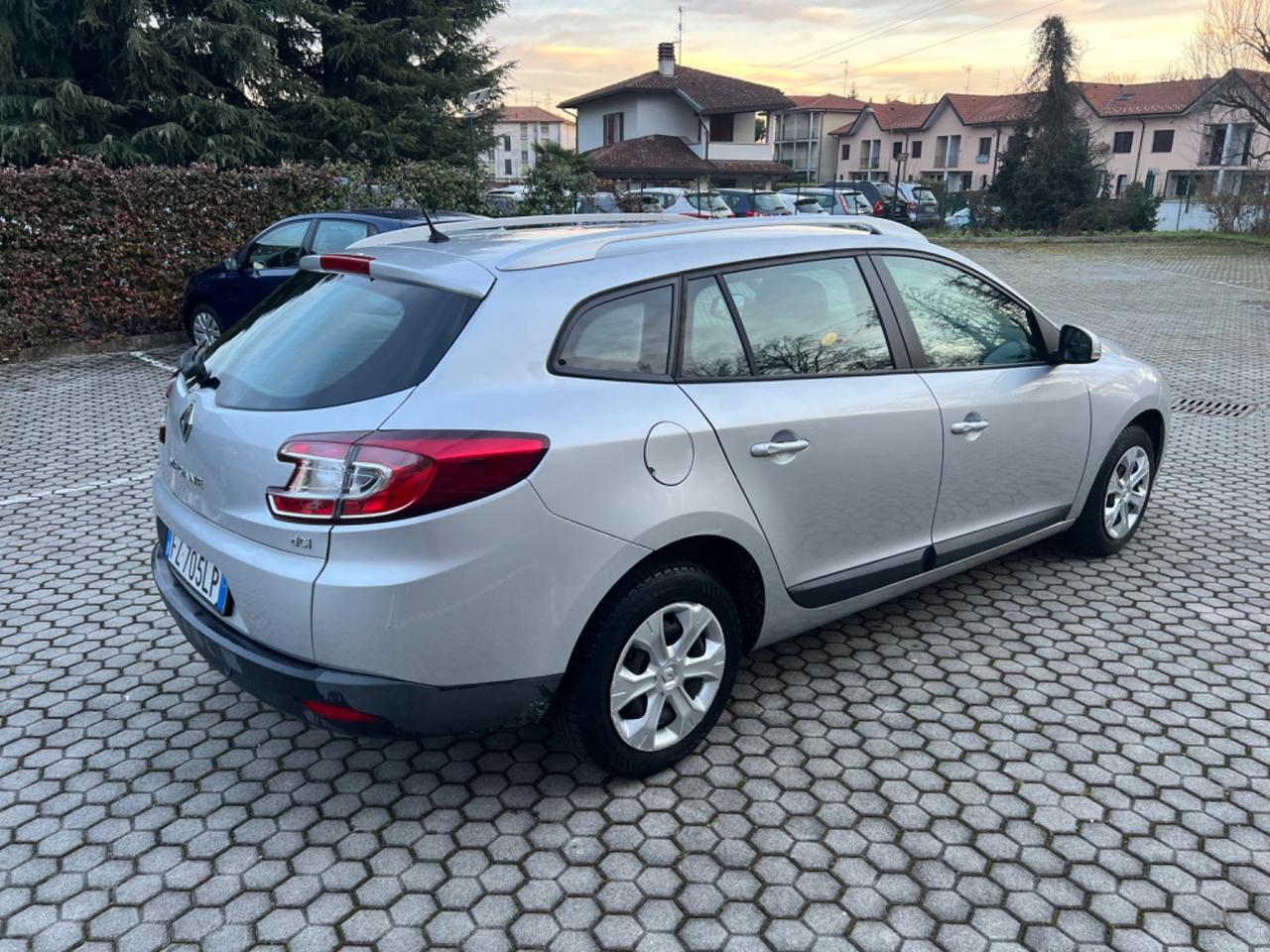 Renault Megane Mégane 1.5 dCi 110CV SporTour Attractive