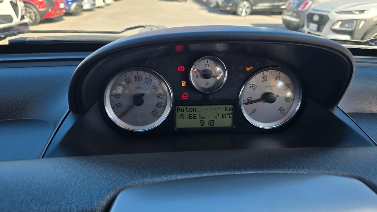 Lancia Ypsilon 1.2 Oro Bianco