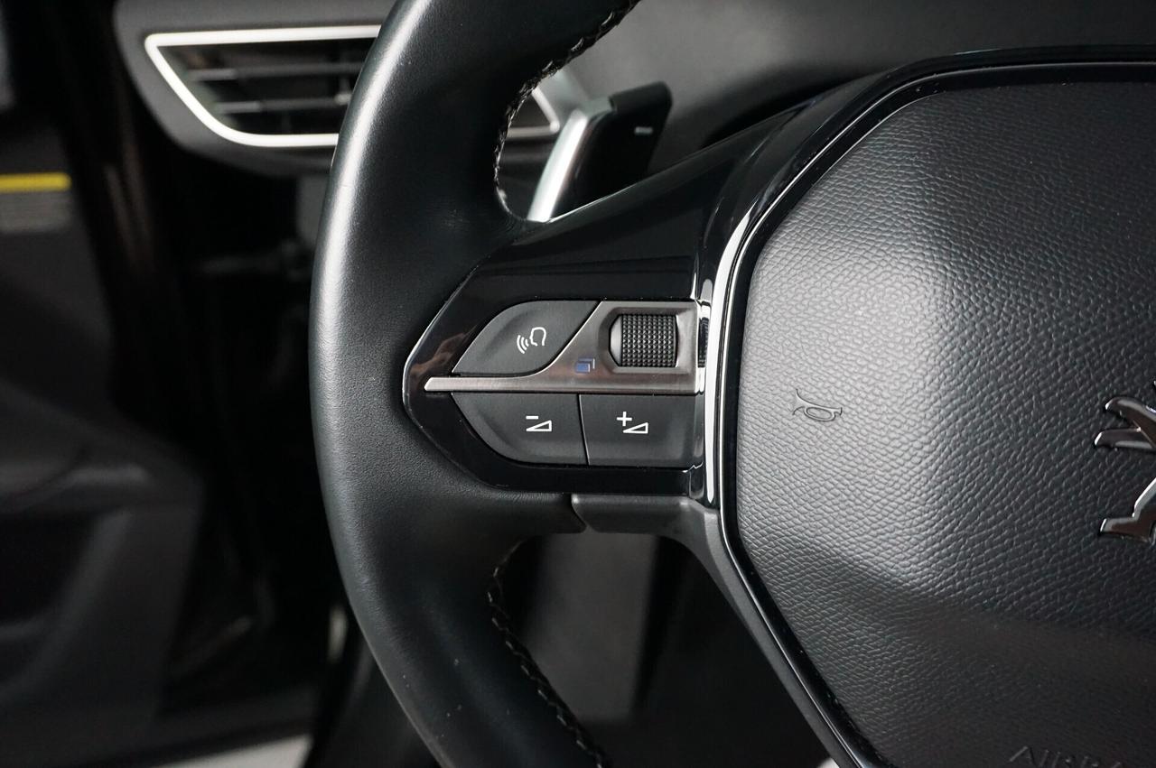 Peugeot 3008 BlueHDi 130 S&S EAT8 Allure