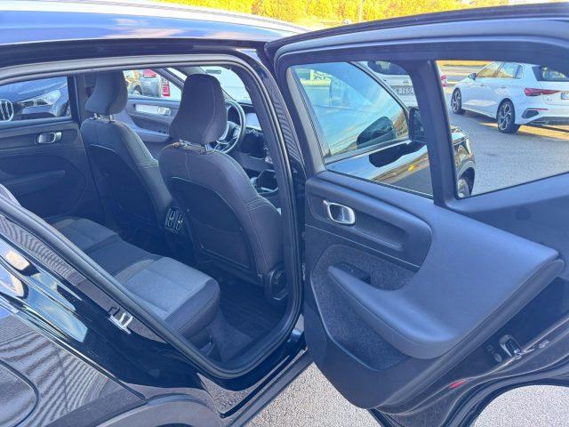 VOLVO XC40 T2 automatico Core Benzina 1.5 PROMO