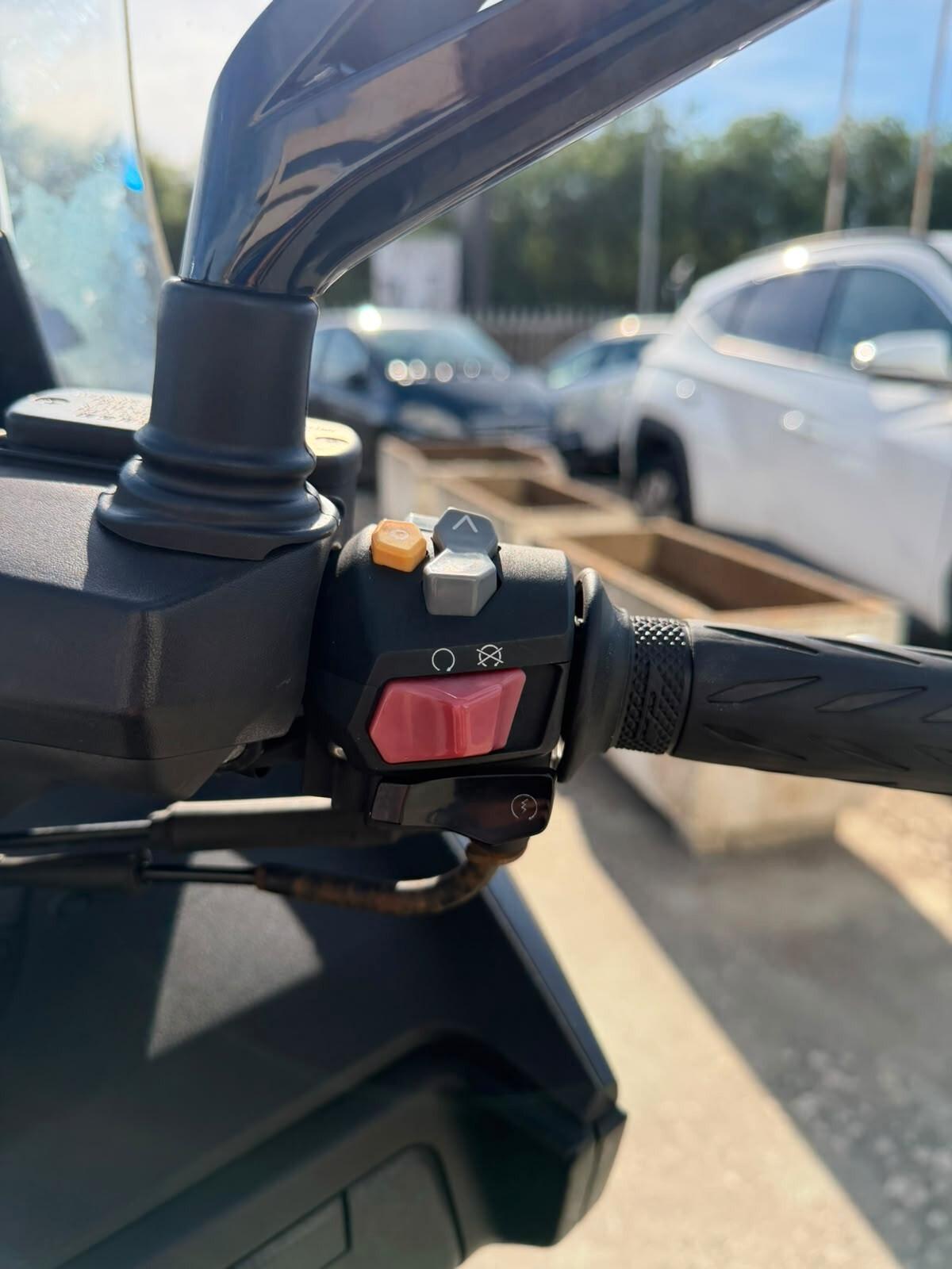 KYMCO XCITING 400i S ABS – 11.700 KM