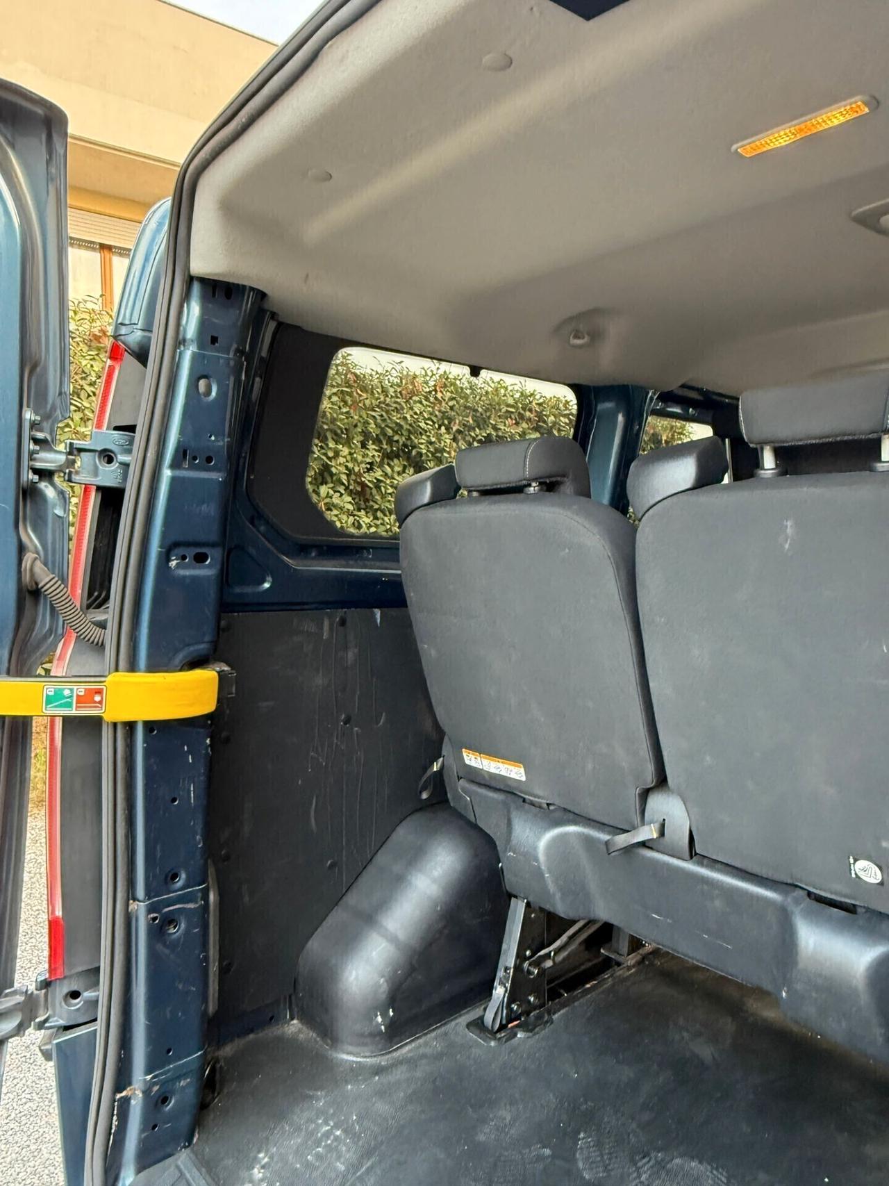 Ford Custom Combi 9p Euro 6.2