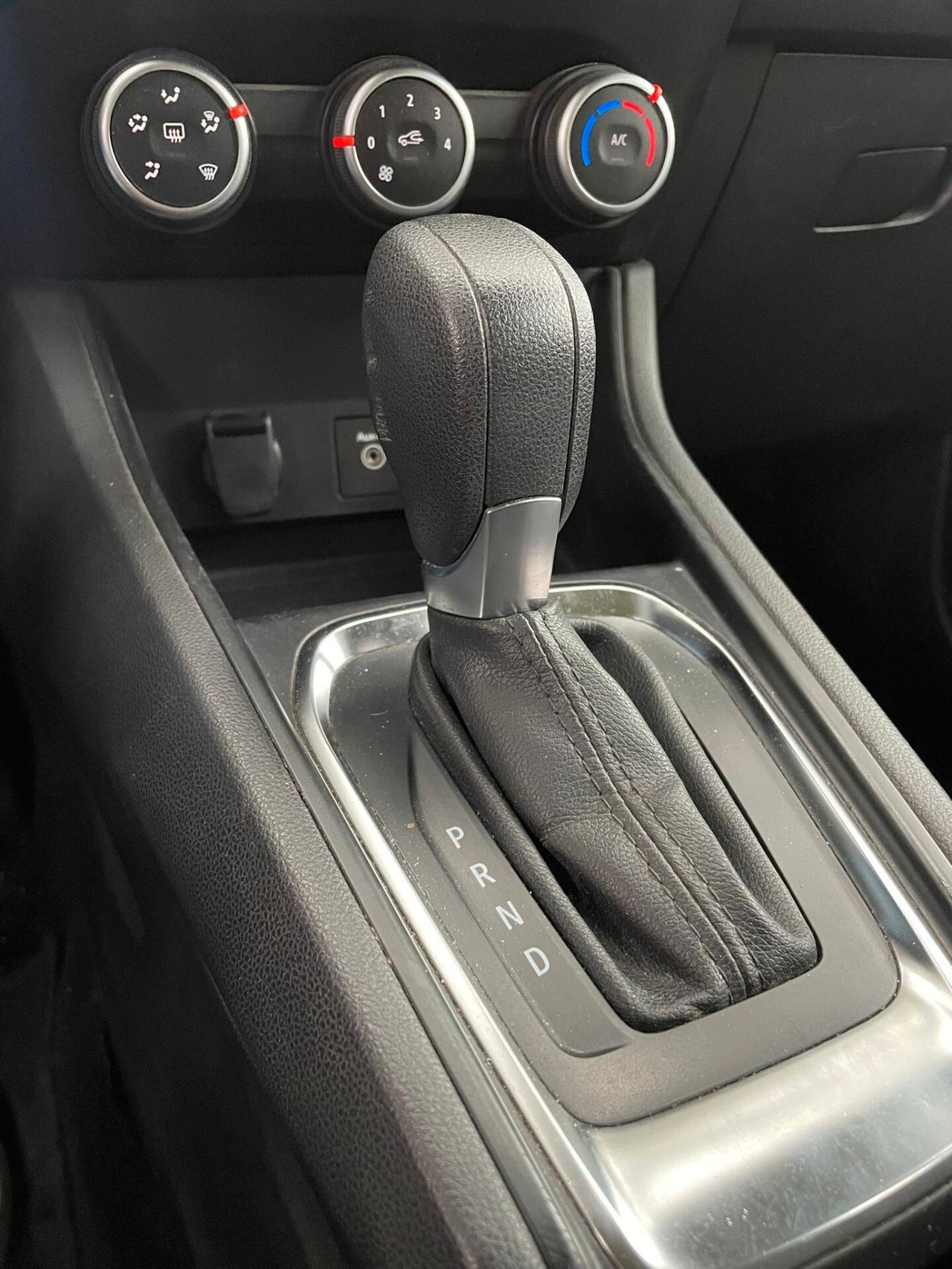 Renault Captur Blue dCi 115 CV EDC Business