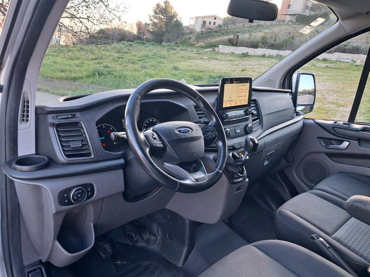 Ford Transit Custom 2.0 TDCi 130 cv 320 L2H1 (9 Posti)