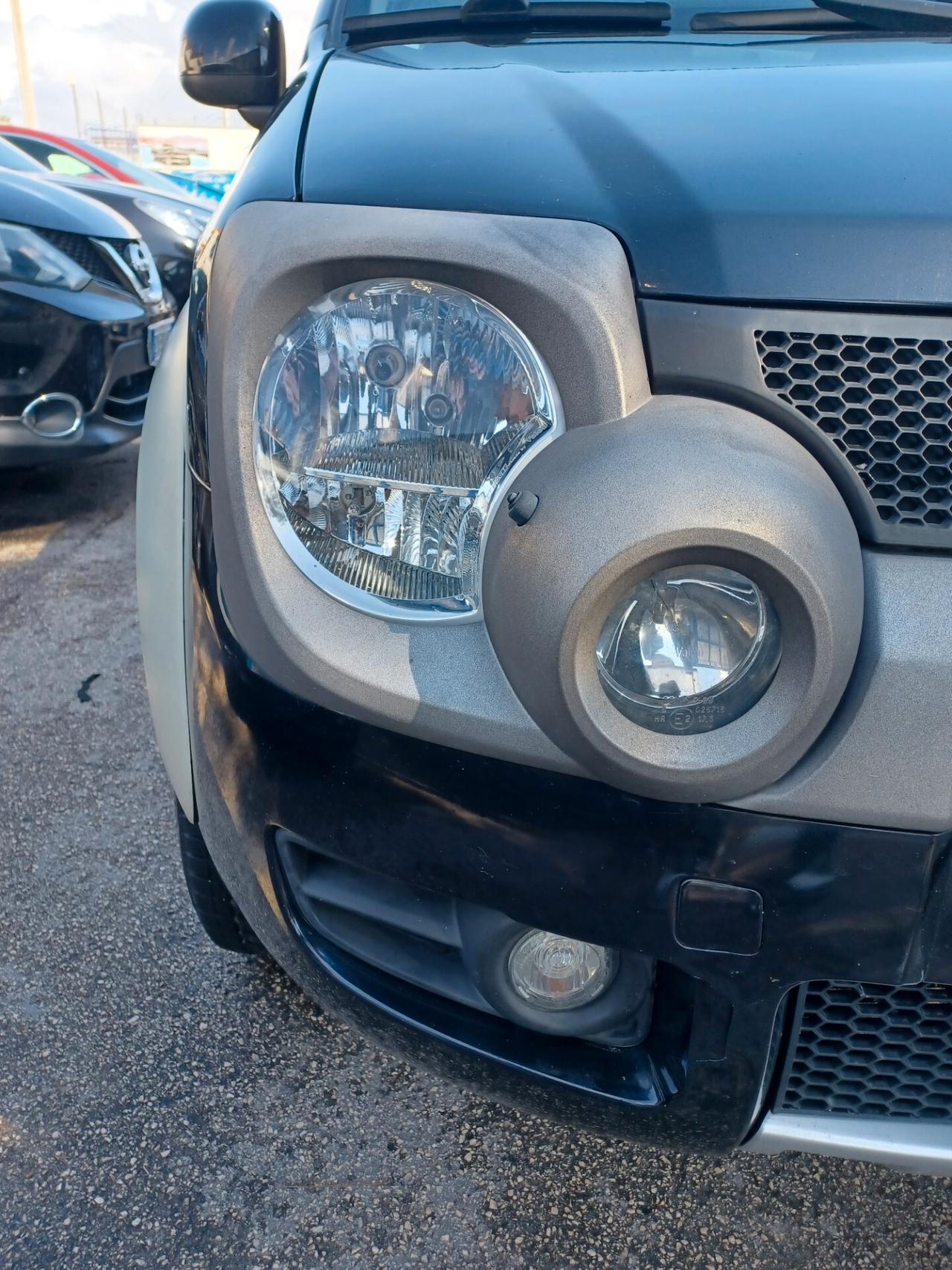 Fiat Panda 1.3 MJT 4x4 Cross CON ELD ANNO 2011