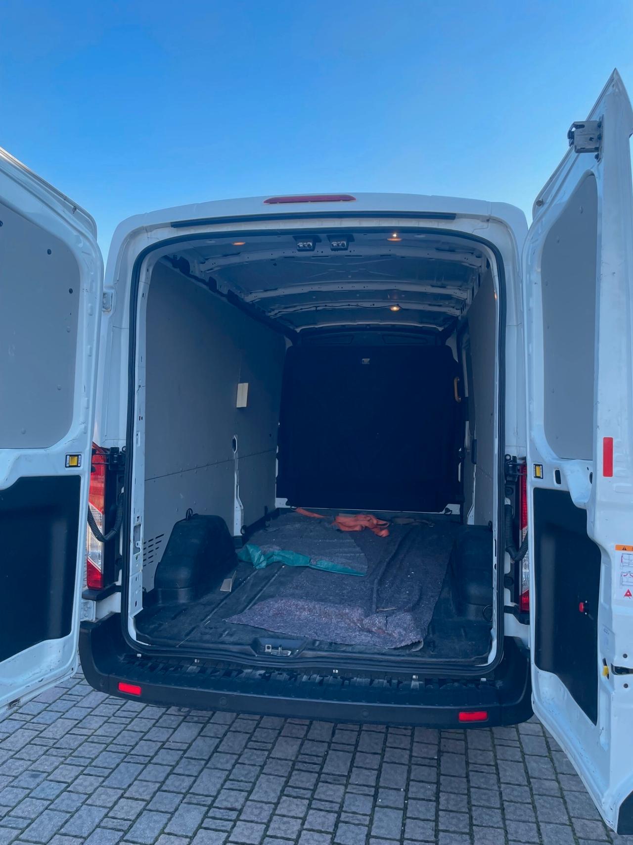 Ford Transit L2H2 2021 170 cv