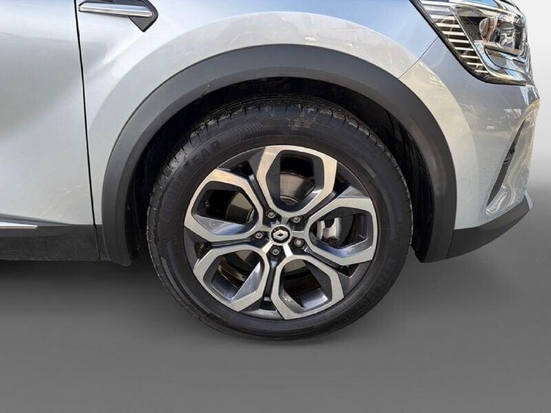 Renault Captur E-Tech hybrid 1.6 E-TECH HEV 105 TECHNO FAST TRACK AT