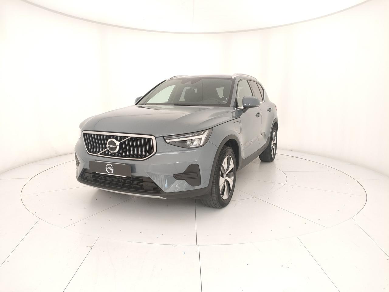 VOLVO XC40 2023 - XC40 1.5 t4 recharge phev Core auto