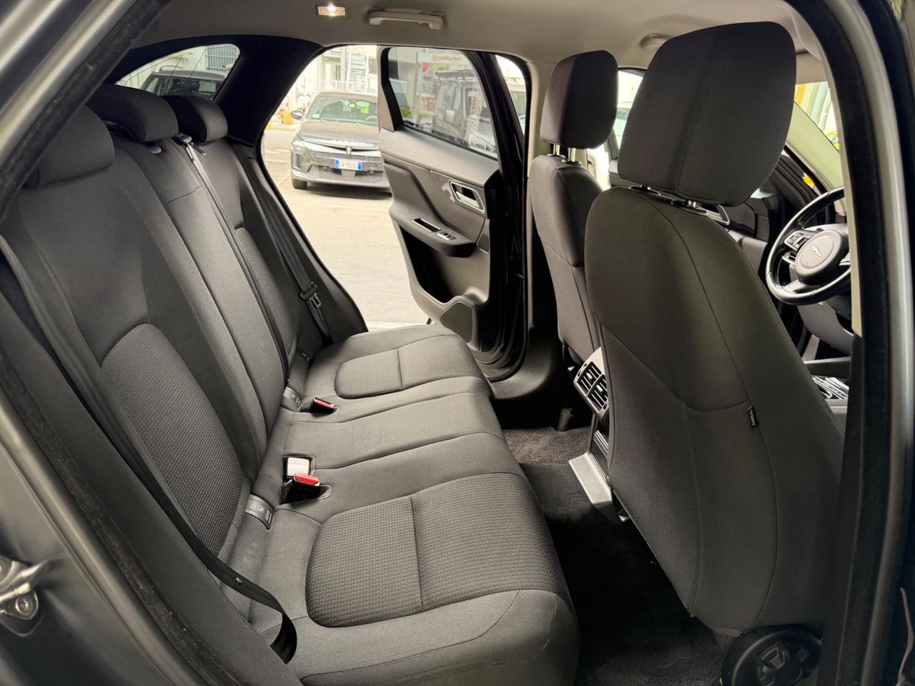 Jaguar F-Pace 2.0 D 180 CV manuale 4x4 euro6 - 2017