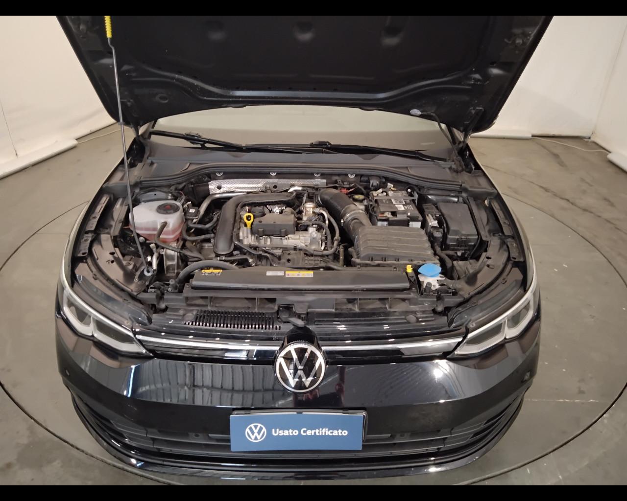 VOLKSWAGEN Golf VIII 2020 - Golf 1.0 tsi evo Life 110cv