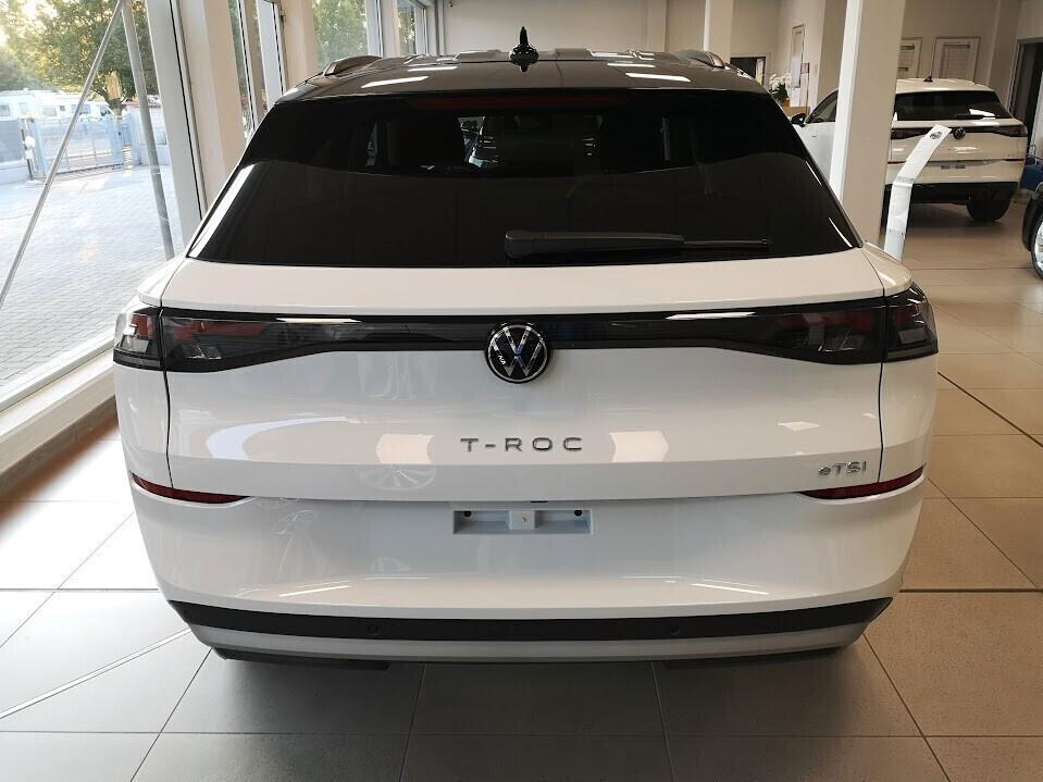Volkswagen T-Roc 1.5 TSI ACT DSG Life KM 0