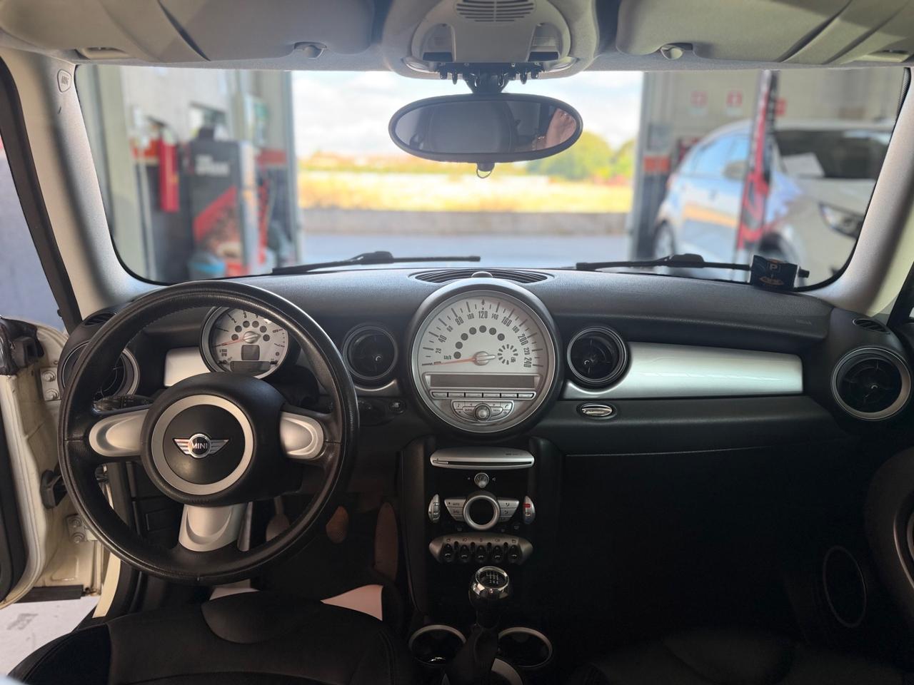 Mini 1.6 16V Cooper D Chili NEOPATENTATI