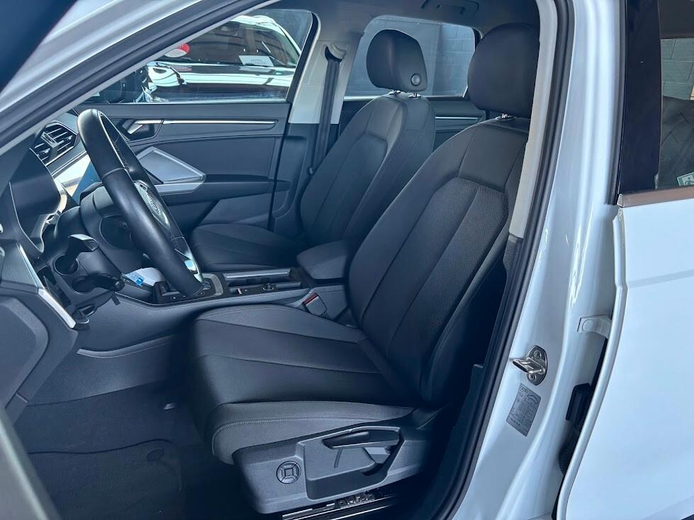 Audi Q3 35 TFSI S tronic Business Advanced MHEV