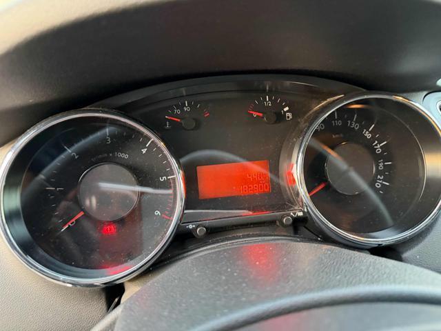 PEUGEOT 5008 7posti 1.6 HDi 115CV senza nessun lavoro da fare