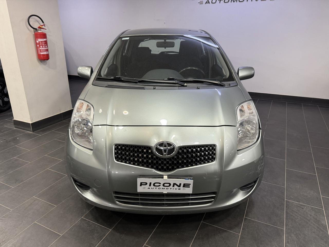 Toyota Yaris 1.4 D-4D 5 porte Sol