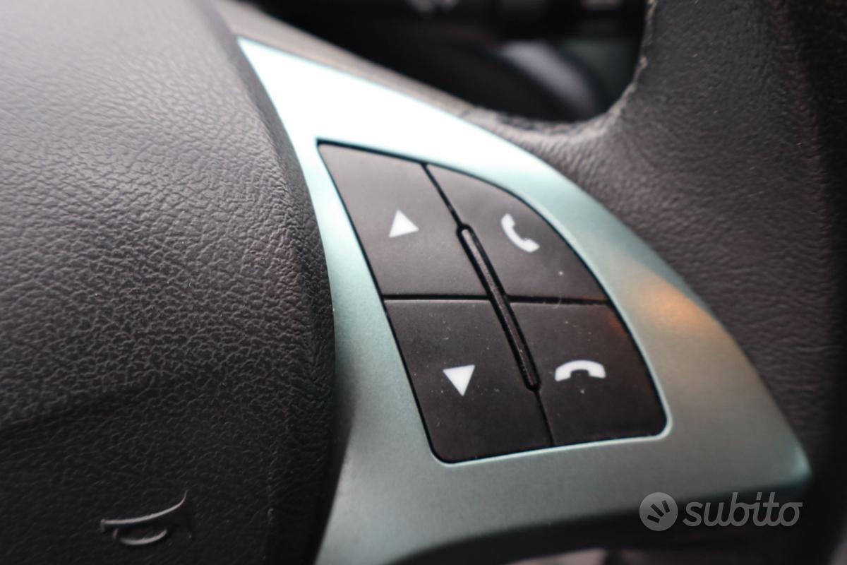 Lancia Ypsilon 1.0 FireFly 5p.S&S Hybryd Gold