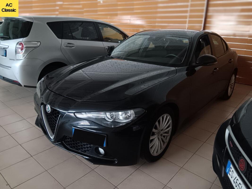 Alfa Romeo Giulia 2.2 Turbodiesel 136 cv AT8 Business
