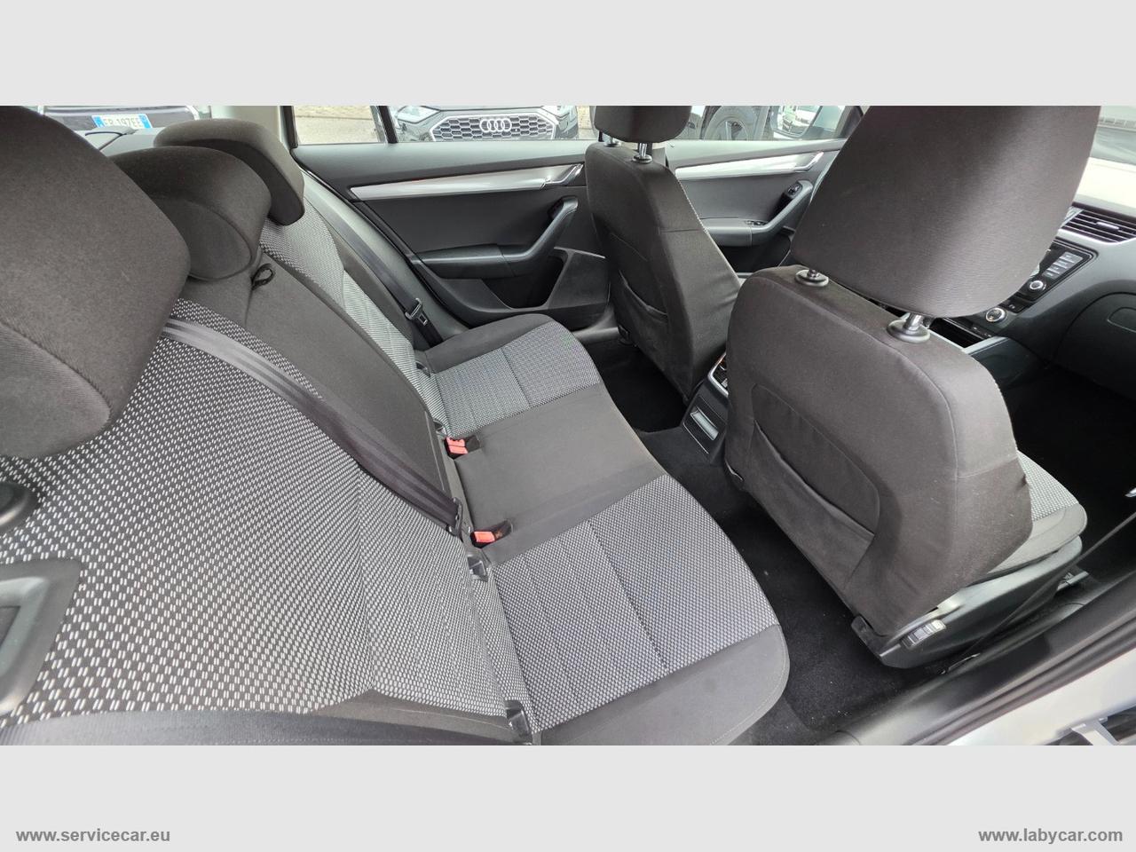 SKODA Octavia 1.4 TSI Wagon Elegance G-Tec