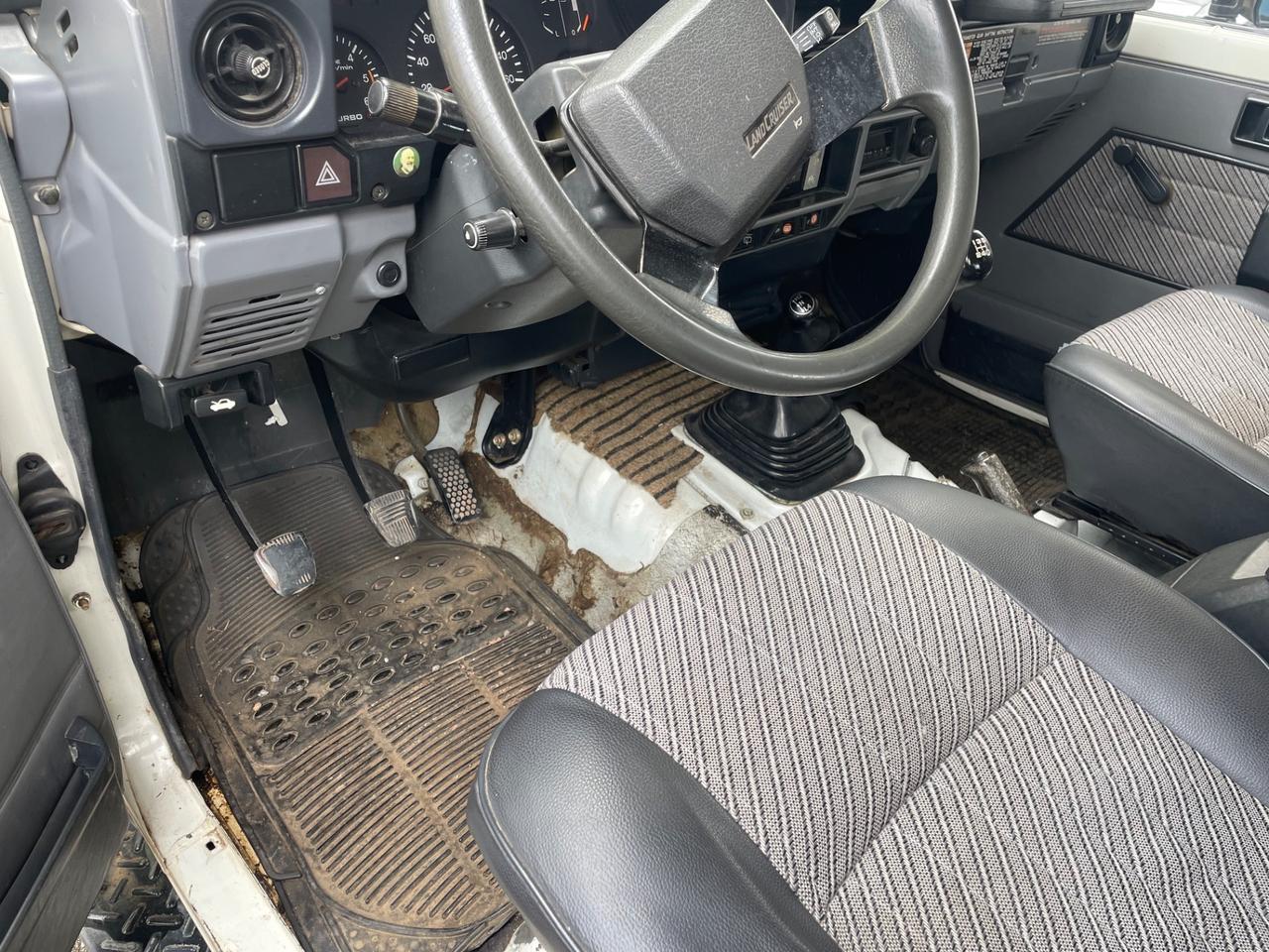 Toyota Land Cruiser II 2.4 turbodiesel SW LJ70 LX