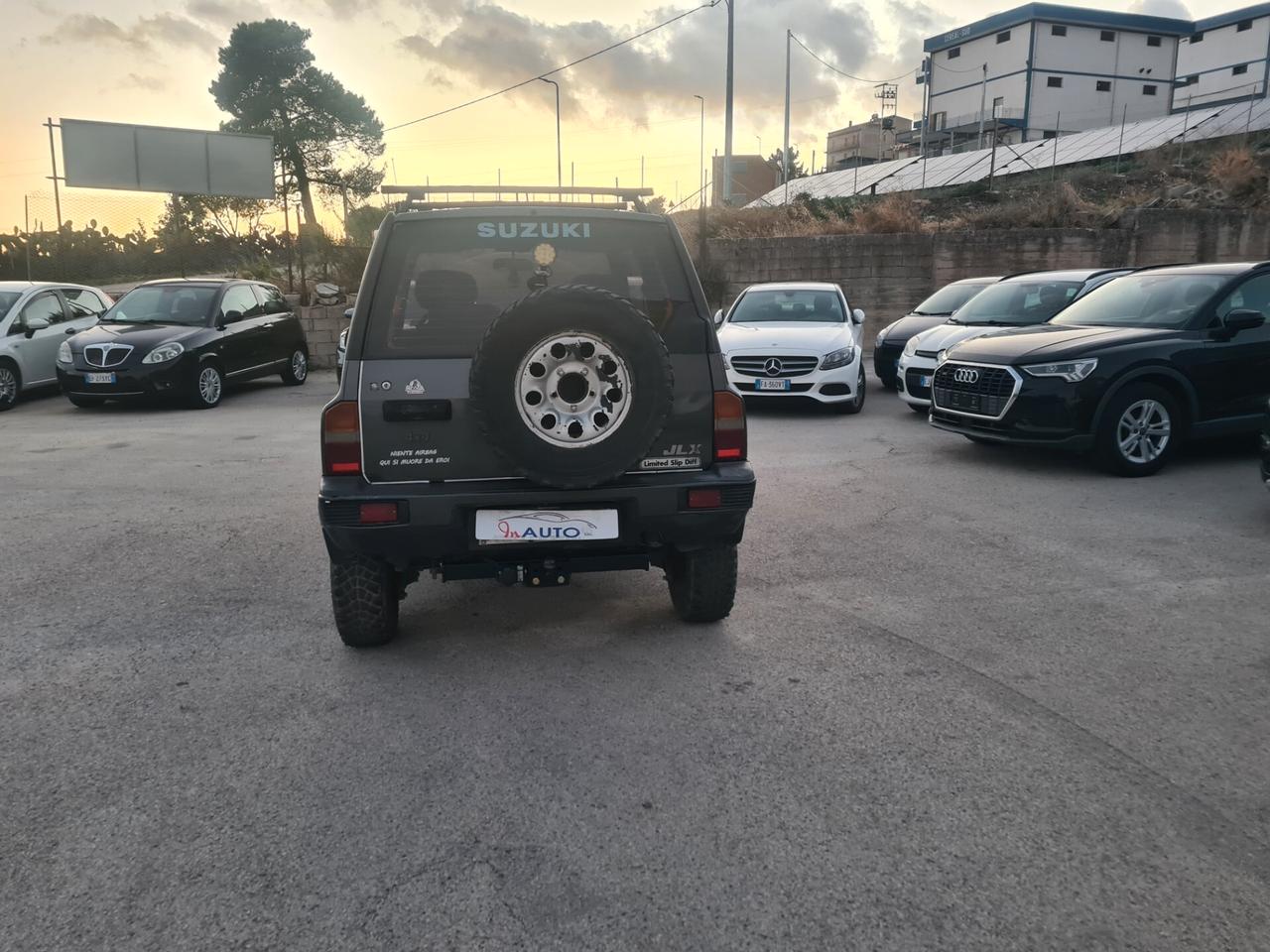 suzuki vitara jlx 4x4